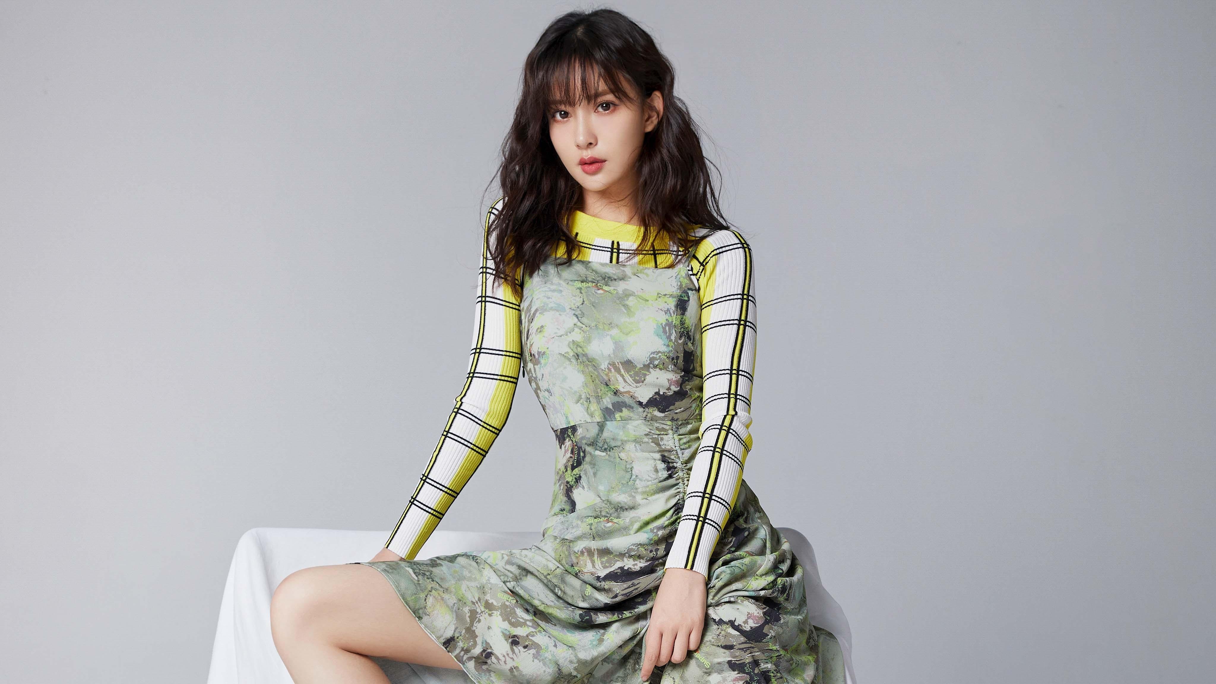 “青少年足球联赛火热进行,激发青年的运动热情”,青少年足球邀请赛