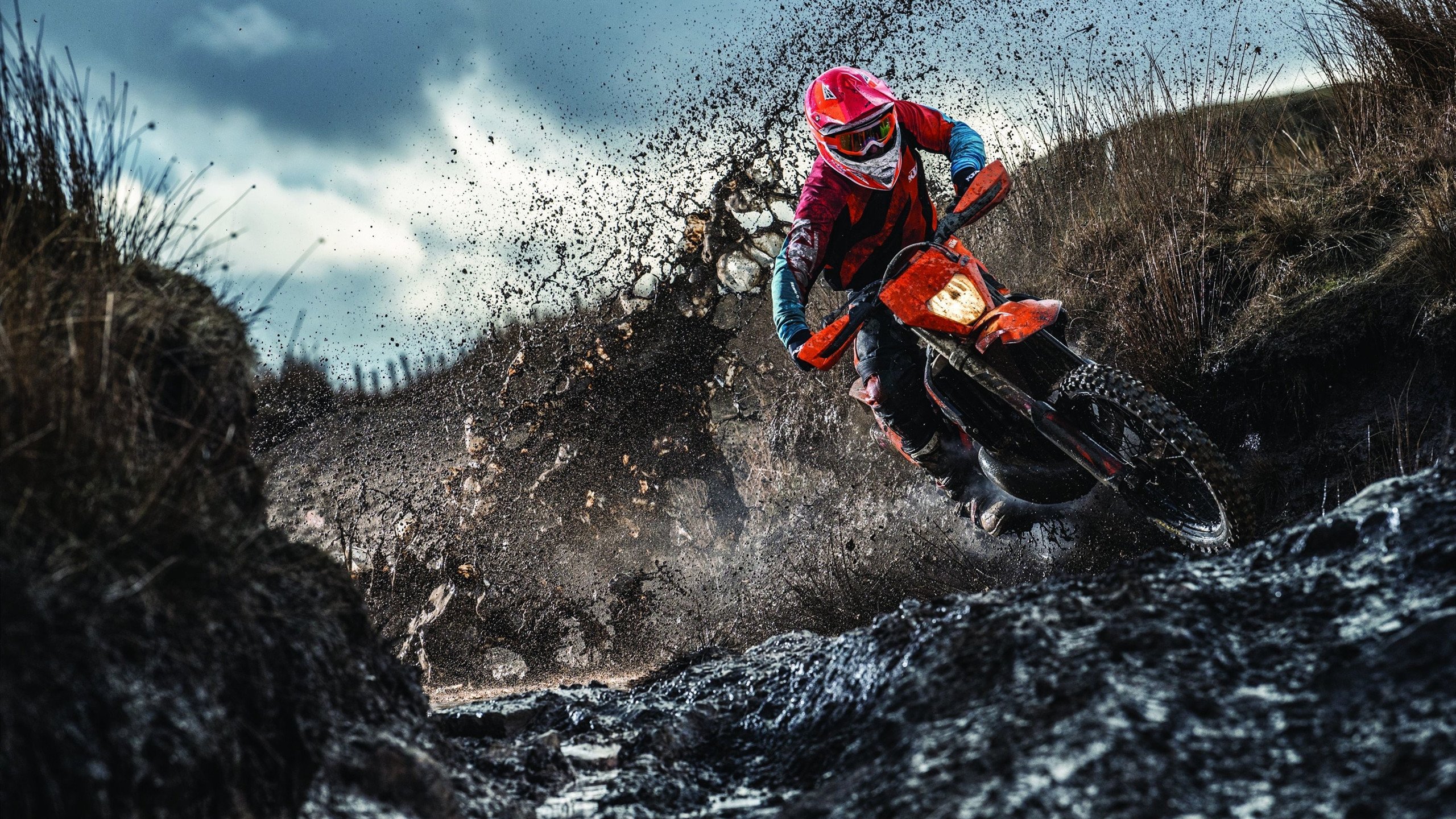 【比赛战报】顶级运动员在大赛中的攻守策略一览，运动员的四大比赛能力